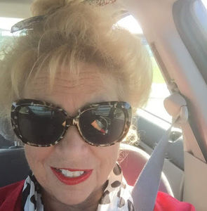 Meet your Posher, Patricia